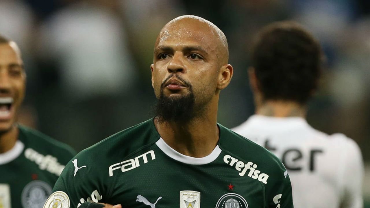 “Nunca descartei ele de volante”, diz Luxemburgo sobre Felipe Melo