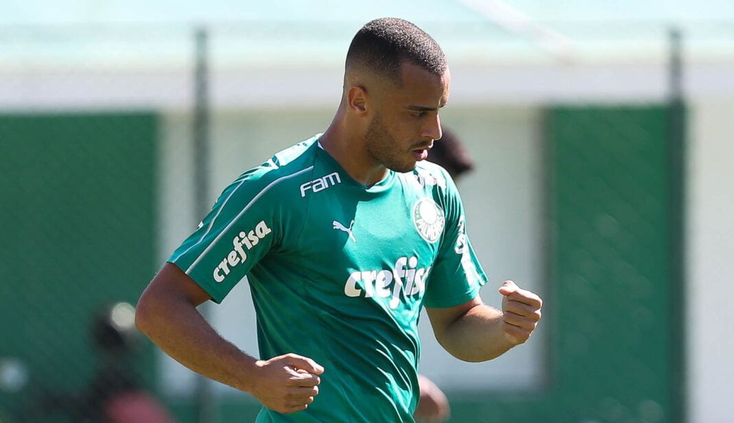 Arthur Cabral relembra passagem pelo Palmeiras e 'bate na ...