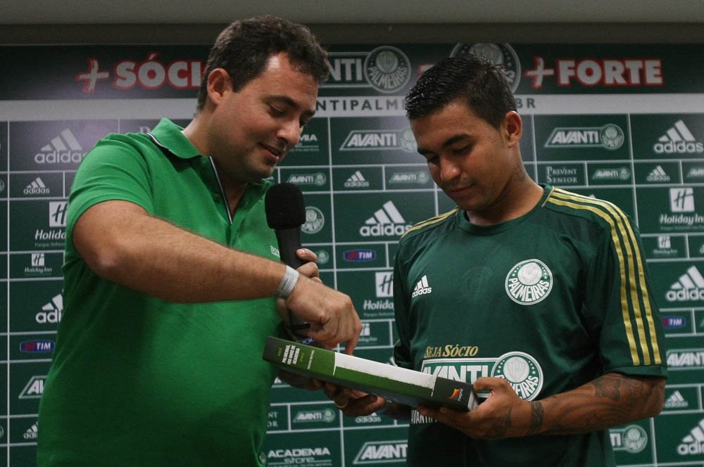 Mattos faz coro por Dudu e agita torcida do Palmeiras: "É meu parceiro, amigo", diz diretor 1 dudu mattos