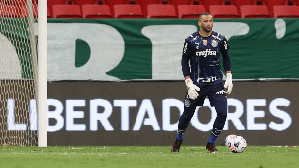 Marcos se encanta com defensor do Palmeiras: "Bom demais" 2 goleiro weverton