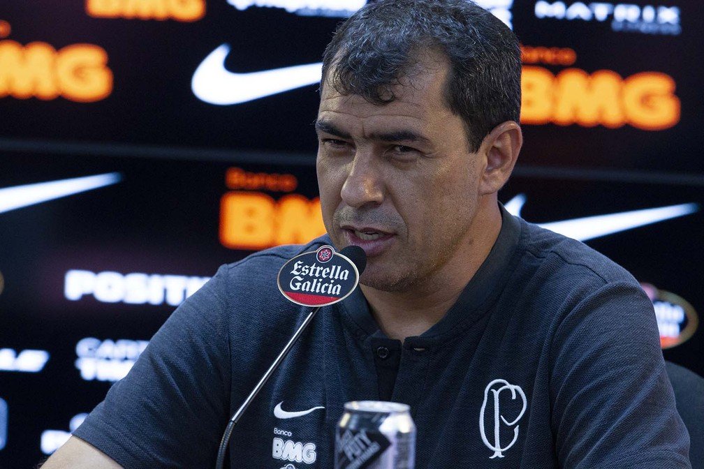 "Preciso trazer"; Carille 'aciona' Galiotte e busca contratação de meia do Palmeiras ao Al-Ittihad, da Arábia Saudita 1 Carille visa meia do Palmeiras