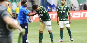 Palmeiras confirma lesão de jogador titular