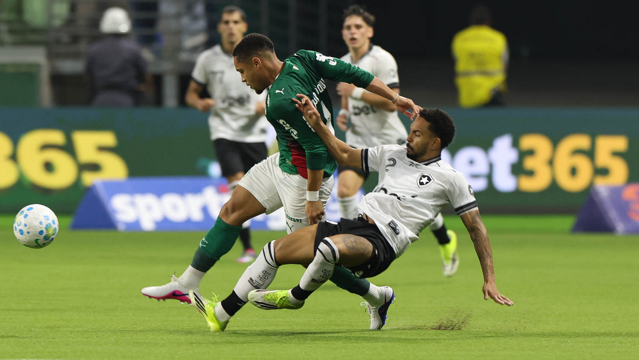 Sem Vitor Roque, Palmeiras está escalado contra o São Paulo 1 Flaco López. Foto: Cesar Greco/Palmeiras