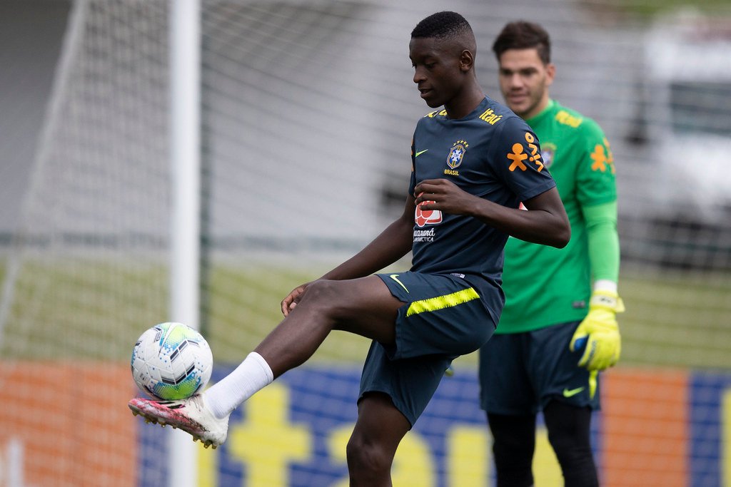 Luiz Henrique pode ser mais um reforço do Palmeiras, diz Velloso. Foto: Lucas Figueiredo/CBF