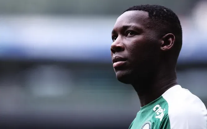 Foto: Ettore Chiereguini/AGIF - Patrick de Paula no Remo