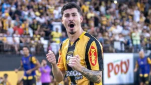 Palmeiras define estratégia no mercado e monta lista de possíveis vendas 1 Rômulo. Foto: Juan Rodrigues/Novorizontino
