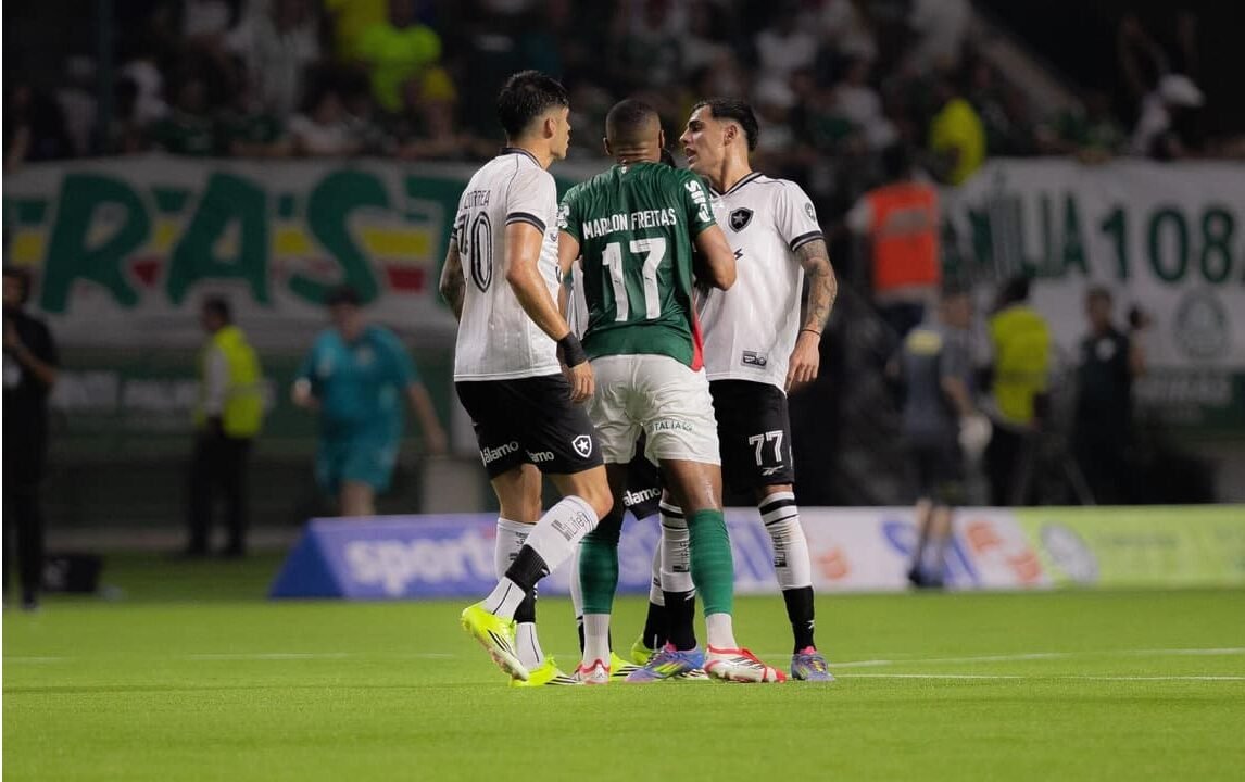 Marçal manda a real sobre Marlon Freitas, atualmente no Palmeiras. Foto: Crizam França/Photo Premium/Gazeta Press)