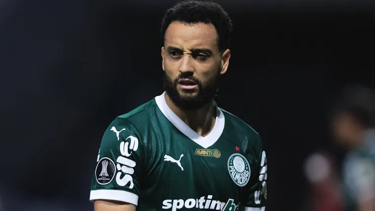 Felipe Anderson pode ser negociado pela diretoria do Palmeiras. Foto:  Ettore Chiereguini/AGIF