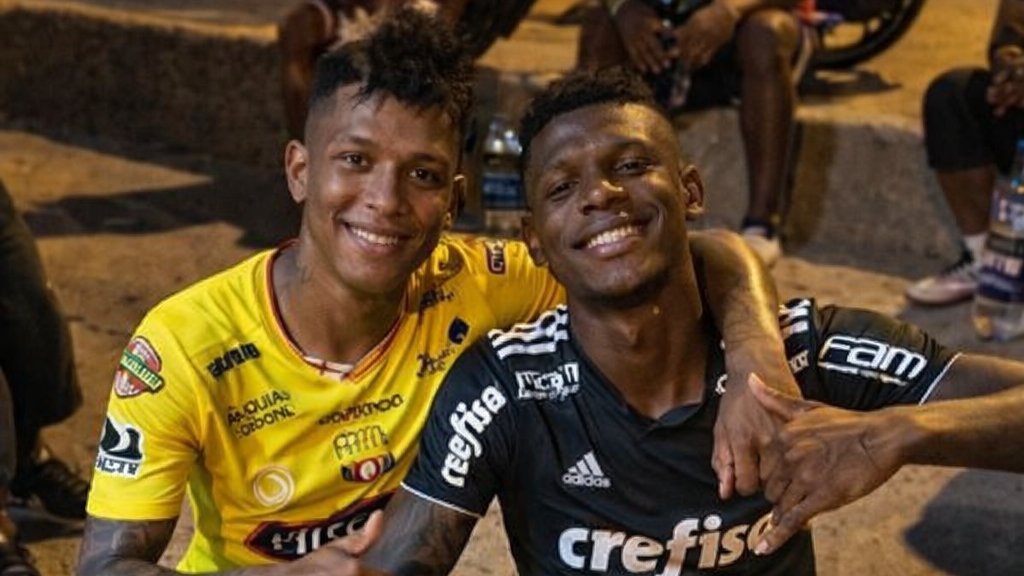 Flagrado com camisa do Palmeiras, Arboleda tem futuro encaminhado no São Paulo 1 Zagueiro Arboleda tem decisão encaminhada no São Paulo. Foto: Reprodução