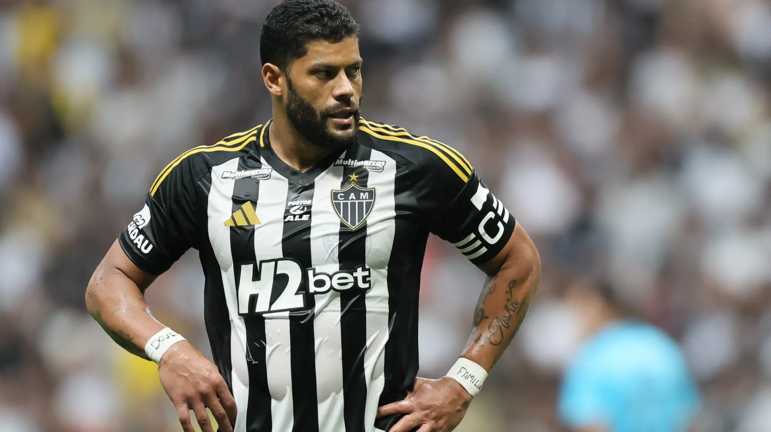 Hulk, do Atlético-MG, tem agitado a torcida do Palmeiras. Foto: Gilson Lobo/AGIF