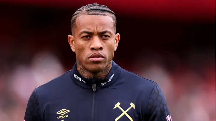 Zagueiro da Premier League, Igor Julio está na mira do Palmeiras. Foto: Getty Images