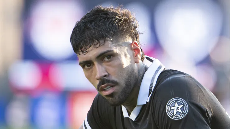 Foto: Anderson Romao/AGIF - Alexander Barboza vira alvo de rival do Palmeiras.