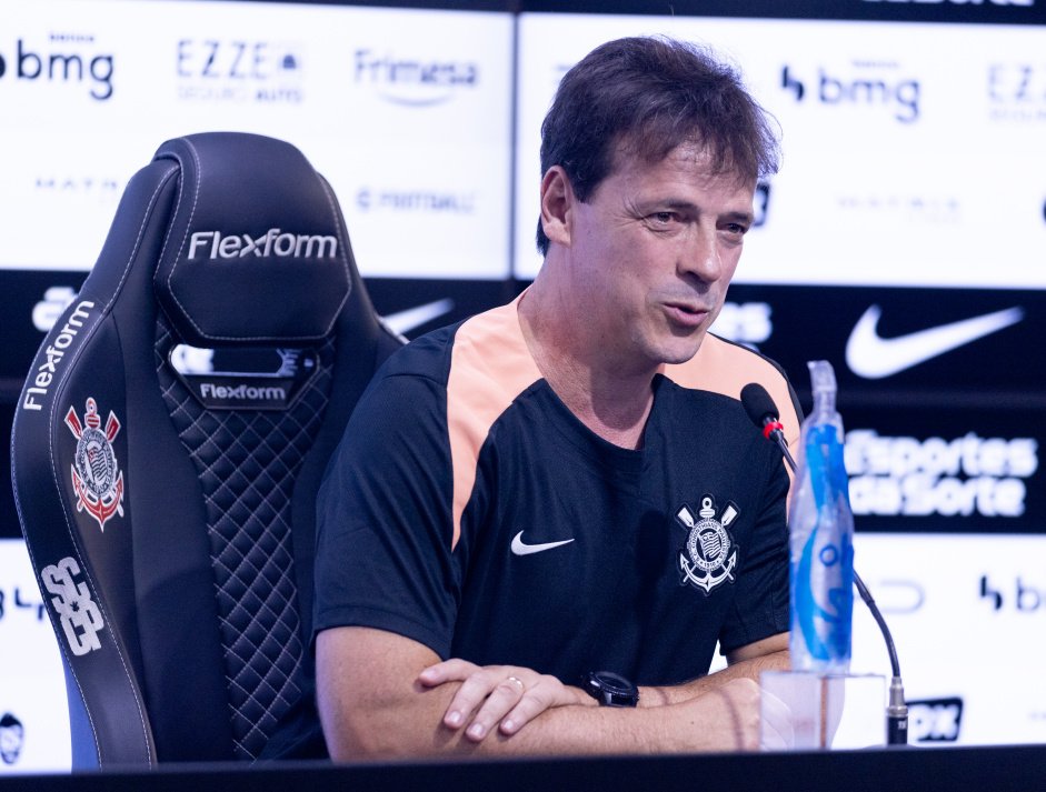 Fernando Diniz, técnico do Corinthians. Foto: Rodrigo Coca / Agência Corinthians