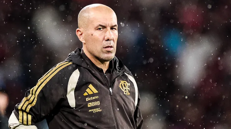 Leonardo Jardim, do Flamengo, não perde a oportunidade e comenta sobre o Palmeiras de Abel 1 Leonardo Jardim, atual comandante do Fla. Foto: Gilvan de Souza/Flamengo