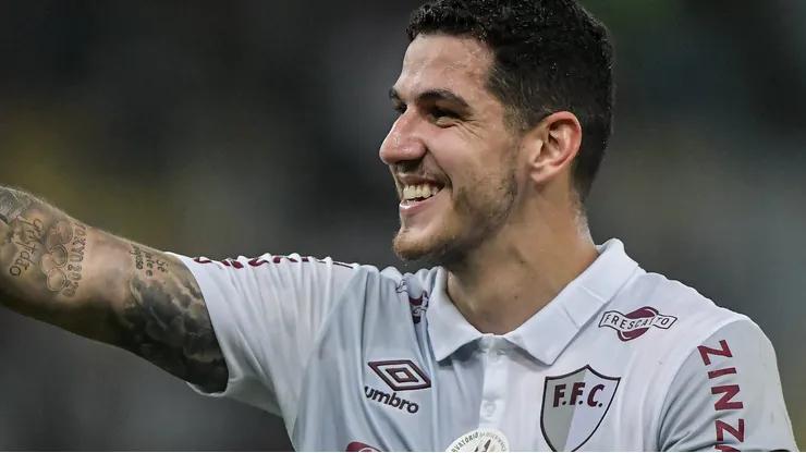 Foto: Thiago Ribeiro/AGIF - Nino, zagueiro do Zenit, da Rússia, é um dos principais alvos da diretoria do Palmeiras.