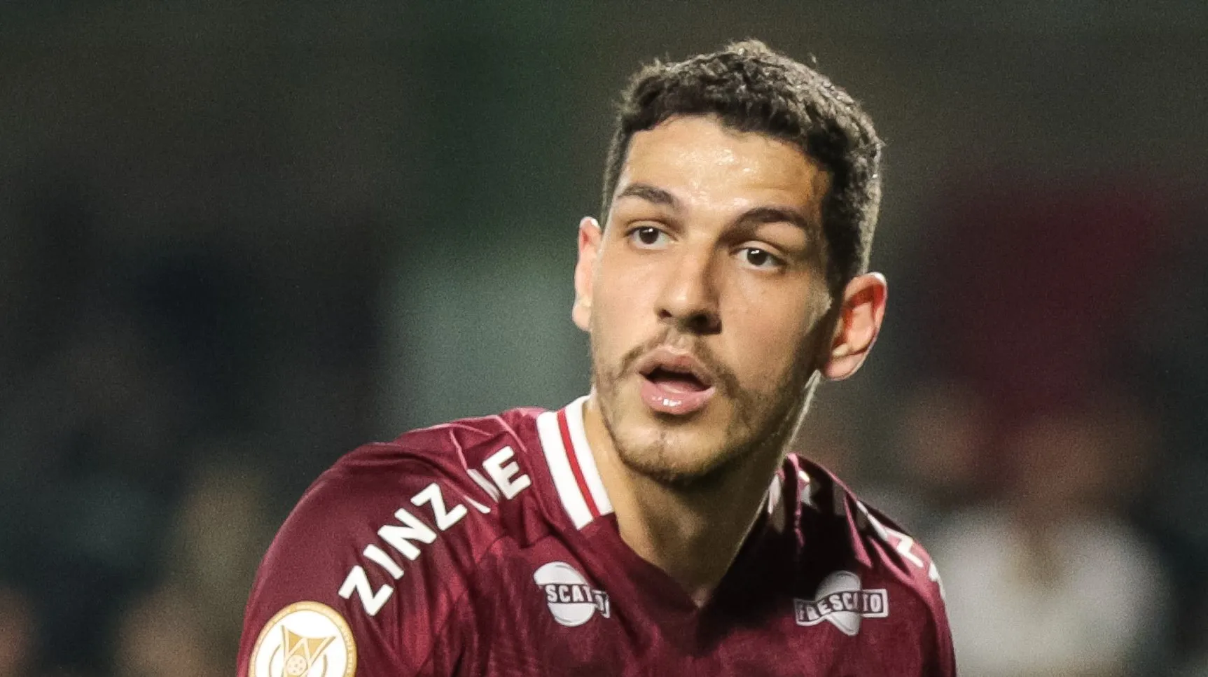 Palmeiras não para em Nino e vai ao mercado. Foto: Robson Mafra/AGIF