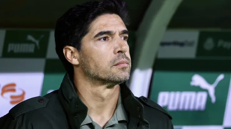 Mancha Verde pede saída de Abel Ferreira, atual comandante do Palmeiras. Foto: Marcello Zambrana/AGIF